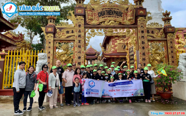 Kỷ niệm đoàn VIP TP. Hồ Chí Minh và nhóm võ cổ truyền Quận 11 tham quan tour miền Tây và kết hợp thiện nguyện 11.10.2020